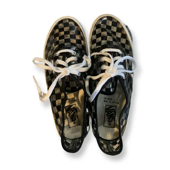 RARE Classic Checkered Vinyl Clear/Black See Through Youth Vans Size 2.5 - Picture 4 of 4